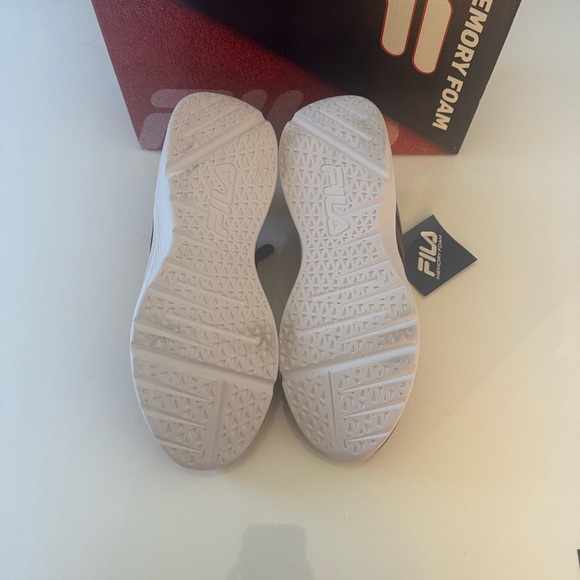 Fila Running Shoes Mens 9.5 Red - Picture 4 of 5